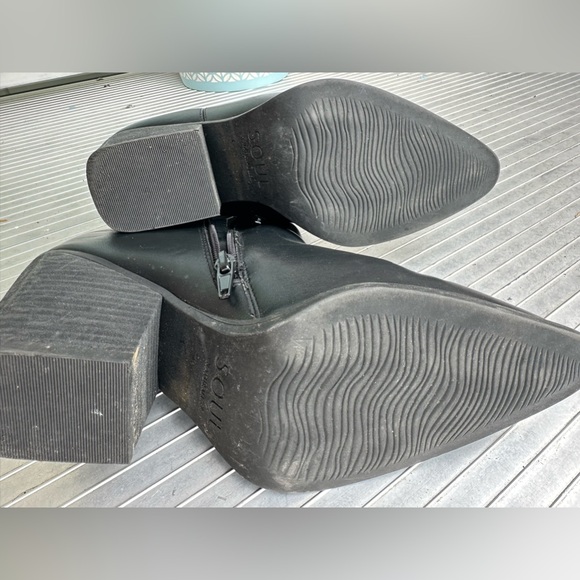 Soul Naturalizer Black Wedges Boots Size 10 Wide Zip Up Booties Heels Heeled - Picture 4 of 5